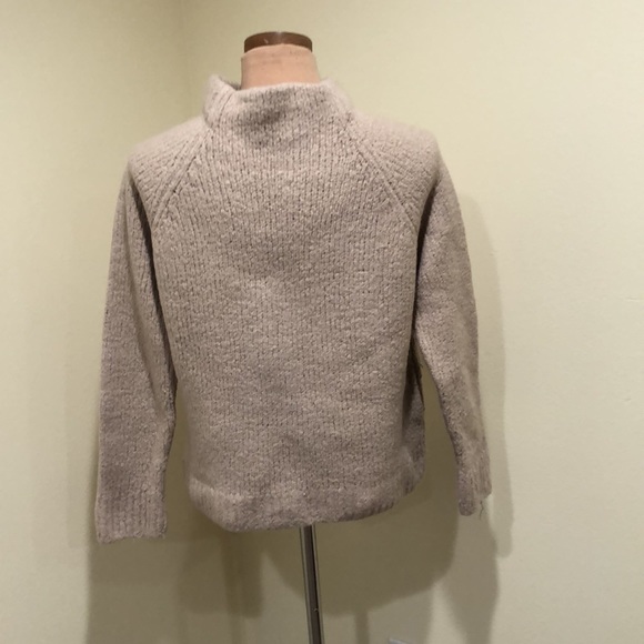 Vince Mock Neck Sweater Size Large Tan Wool Blend Pullover - Picture 5 of 10